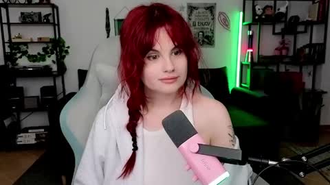 Snapshot of dellacrush_ chatting on April 29, 5:17 pm dellacrush_ online show from April 29, 5:17 pm