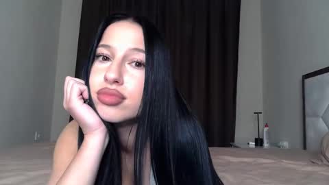 Snapshot of delly_love chatting on September 27, 10:48 pm delly_love online show from September 27, 10:48 pm