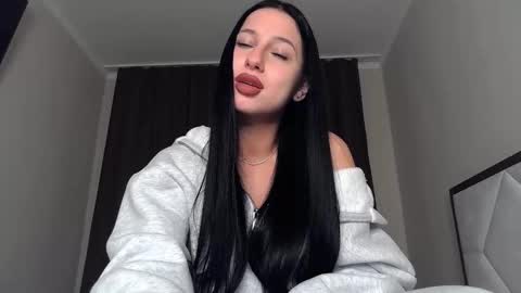 Snapshot of delly_love chatting on October 10, 10:31 pm delly_love online show from October 10, 10:31 pm