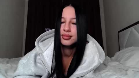 Snapshot of delly_love chatting on October 16, 3:07 am delly_love online show from October 16, 3:07 am