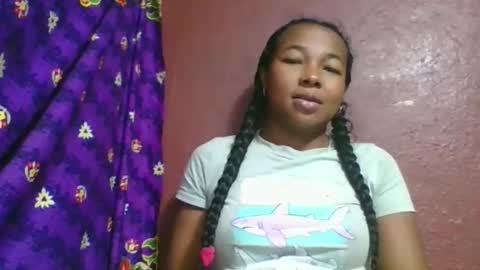 Snapshot of delphin774164 chatting on February 4, 7:03 am delphin774164 online show from February 4, 7:03 am