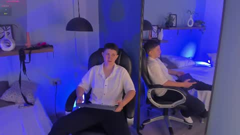 Snapshot of deluca_vega chatting on June 29, 11:54 am Deluca Vega online show from June 29, 11:54 am