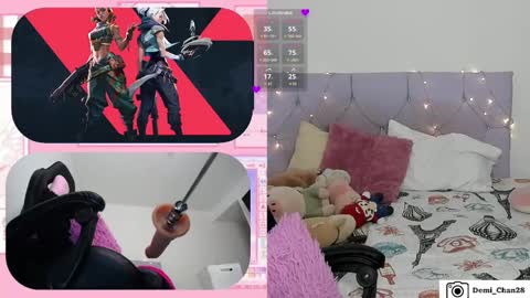 Snapshot of demi_chan chatting on October 10, 10:03 am demiii online show from October 10, 10:03 am