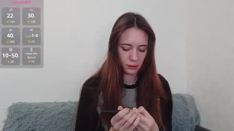 Snapshot of demiamour chatting on November 2, 6:05 am Demi. not your babybabebb and other shit online show from November 2, 6:05 am