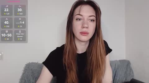 Snapshot of demiamour chatting on December 4, 10:35 am Demi. not your babybabebb and other shit online show from December 4, 10:35 am