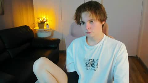 demianenglen online show from April 8, 3:45 pm