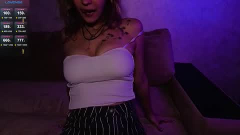 Katrine online show from November 5, 3:01 pm