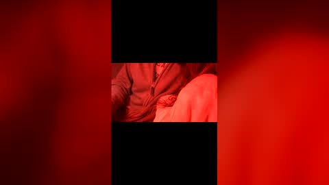 Snapshot of demonomad chatting on December 17, 4:18 am Demonomad online show from December 17, 4:18 am