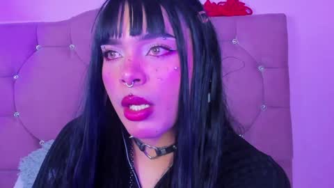 Maki  online show from April 8, 6:24 am