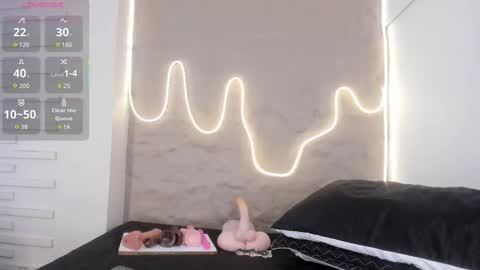 demy_ruiz online show from September 27, 3:33 am