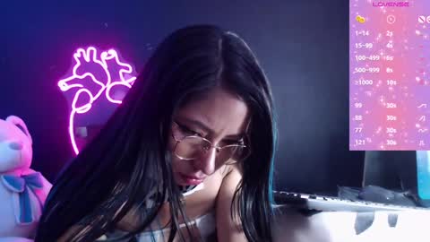 Demy  online show from December 22, 7:00 am