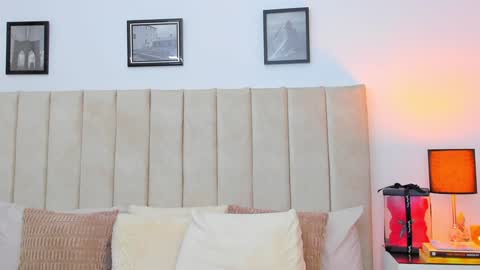 Snapshot of demyrose chatting on January 5, 7:17 am DEMY online show from January 5, 7:17 am