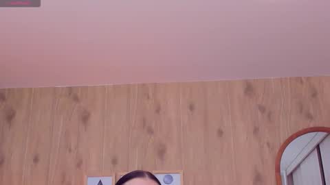 Snapshot of demyrose chatting on October 25, 2:19 am DEMY online show from October 25, 2:19 am