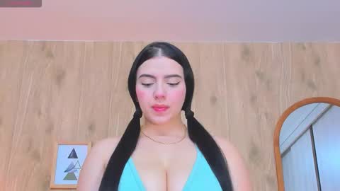 Snapshot of demyrose chatting on February 19, 1:12 am DEMY online show from February 19, 1:12 am