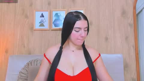 Snapshot of demyrose chatting on February 20, 1:57 am DEMY online show from February 20, 1:57 am