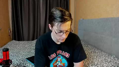 Deni online show from May 21, 7:32 pm