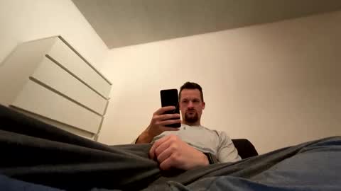Snapshot of denis19872 chatting on October 12, 9:58 pm denis19872 online show from October 12, 9:58 pm