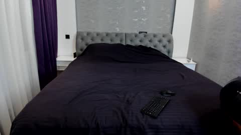 Snapshot of denizze1 chatting on October 23, 11:53 am DomDenizee online show from October 23, 11:53 am