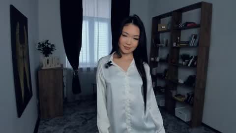 Snapshot of denlys chatting on December 2, 8:41 am Mikky online show from December 2, 8:41 am