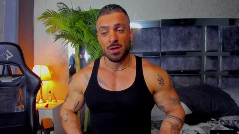 dennis_cox_ online show from February 8, 3:53 pm