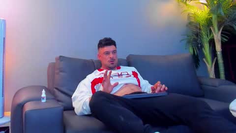 dennis_cox_ online show from October 15, 2:55 am