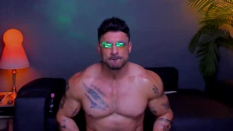 dennis_cox_ online show from November 12, 1:11 pm