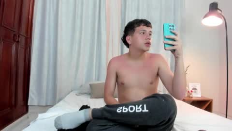 Dennis online show from April 16, 8:20 pm