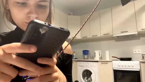 Snapshot of denniskibler chatting on October 18, 3:35 pm Denni online show from October 18, 3:35 pm