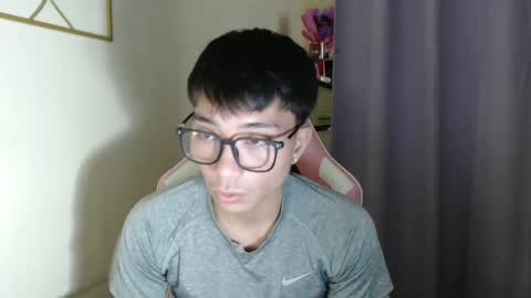 Snapshot of denver_hotsaucy24 chatting on November 16, 6:46 pm denver_hotsaucy24 online show from November 16, 6:46 pm