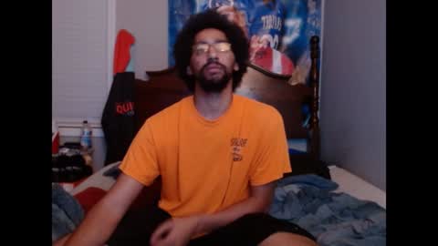 deon2324 online show from December 23, 1:51 am