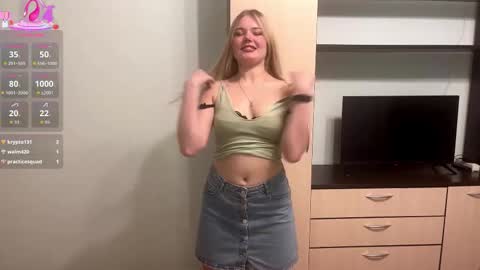 Snapshot of deonnahobb chatting on February 7, 4:33 pm Luna online show from February 7, 4:33 pm