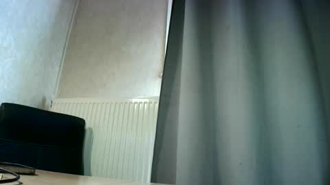 Snapshot of dereck59 chatting on May 23, 8:07 am dereck59 online show from May 23, 8:07 am