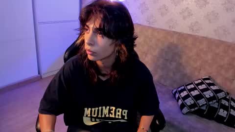 Snapshot of dereck_manson chatting on September 21, 7:26 pm dereck_manson online show from September 21, 7:26 pm