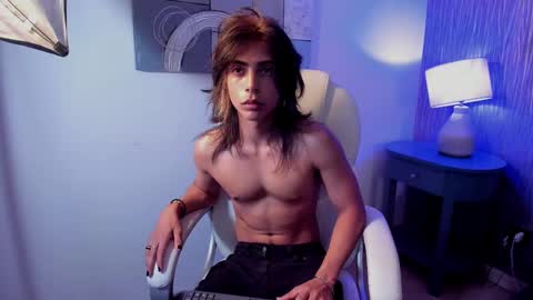 Snapshot of dereck_manson chatting on September 23, 8:01 pm dereck_manson online show from September 23, 8:01 pm