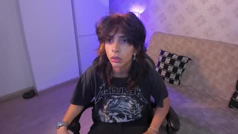 Snapshot of dereck_manson chatting on October 6, 11:29 am dereck_manson online show from October 6, 11:29 am