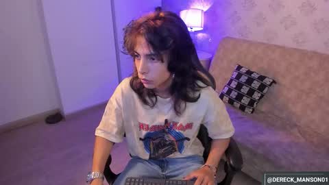 Snapshot of dereck_manson chatting on October 7, 11:40 am dereck_manson online show from October 7, 11:40 am