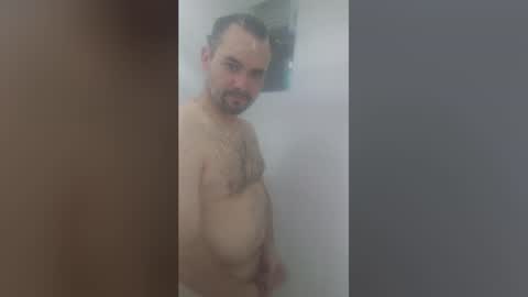 Snapshot of dereck_mills3 chatting on April 20, 2:36 am Dereck Mills3 online show from April 20, 2:36 am