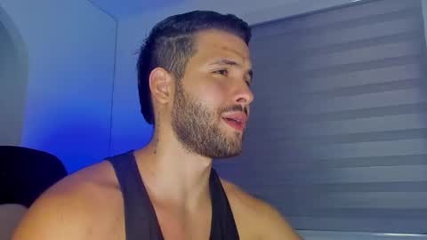 dereckhardd online show from April 14, 2:06 am