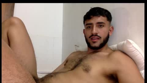 Snapshot of derek_smiith chatting on March 1, 4:44 pm Derek smiith online show from March 1, 4:44 pm