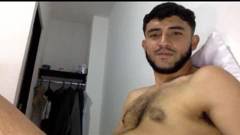 Snapshot of derek_smiith chatting on November 25, 9:26 pm Derek smiith online show from November 25, 9:26 pm