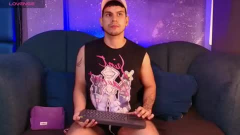 Snapshot of derek_voss chatting on July 11, 1:14 pm derek_voss online show from July 11, 1:14 pm