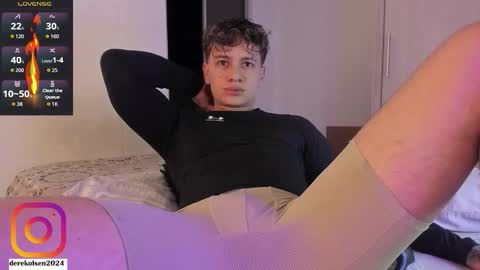 Derek  IG Derekolsen2024 online show from December 16, 1:32 am