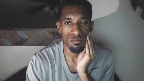 derekthetruth2 online show from February 5, 1:43 am