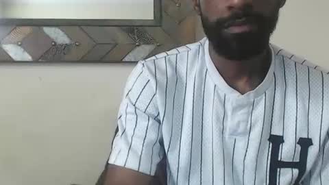 Snapshot of derekthetruth2 chatting on May 17, 5:09 pm derekthetruth2 online show from May 17, 5:09 pm