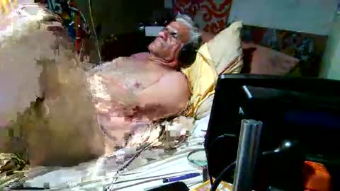 derick1961 online show from February 4, 1:39 pm