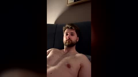 derkleinerabauke online show from July 7, 7:40 pm