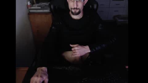 dermattes online show from February 9, 3:01 pm