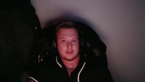 Snapshot of derprince chatting on February 19, 6:04 pm Gemeinsam Spass habentry together online show from February 19, 6:04 pm