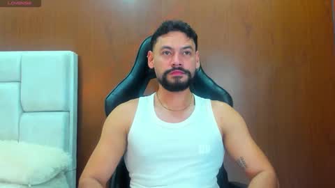 DerryBigger CM online show from December 5, 6:59 pm