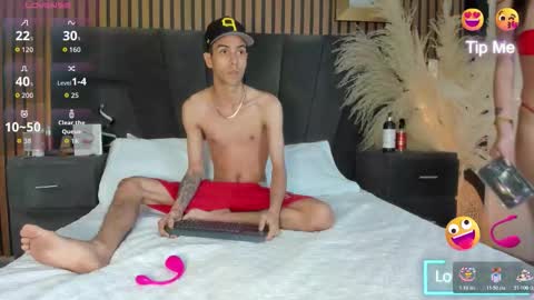 derrymeyers online show from January 8, 5:43 am